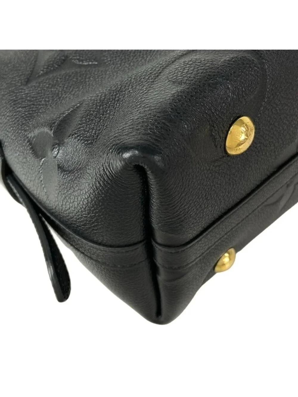 Louis Vuitton category shoulder